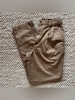 Vintage classic Dockers Women’s Khaki Pleated Chino
